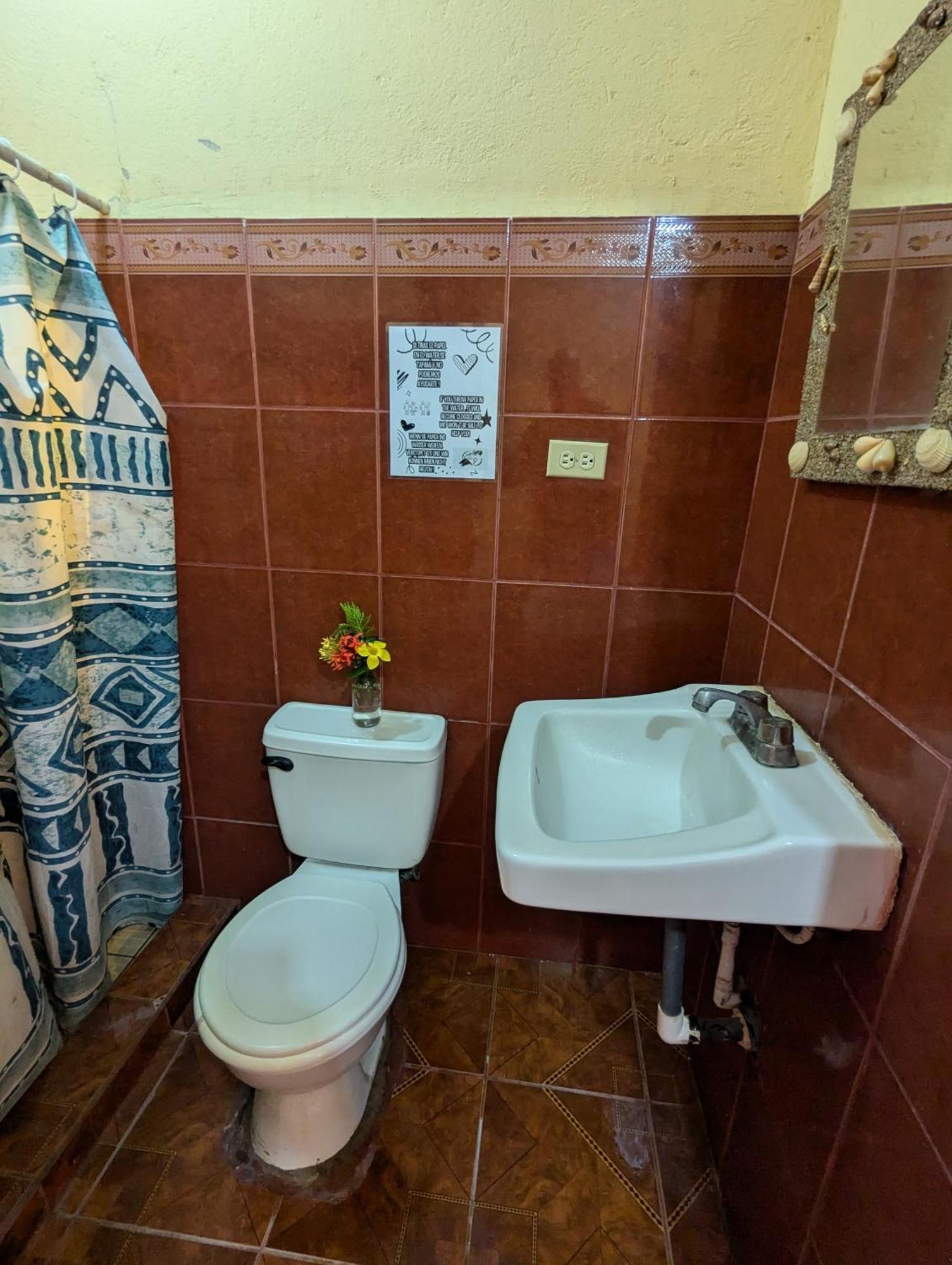 Chill Garrobo Hotel El Gigante Room photo